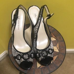 Never worn Anne Klein